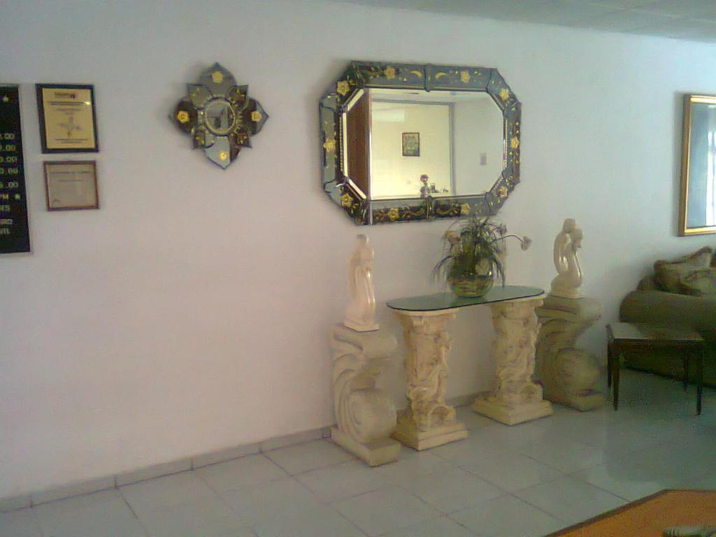 Hotel Ibarra เตปิก ภายนอก รูปภาพ