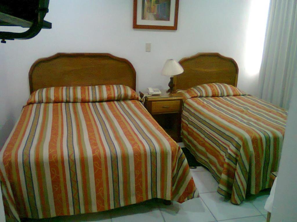 Hotel Ibarra เตปิก ห้อง รูปภาพ