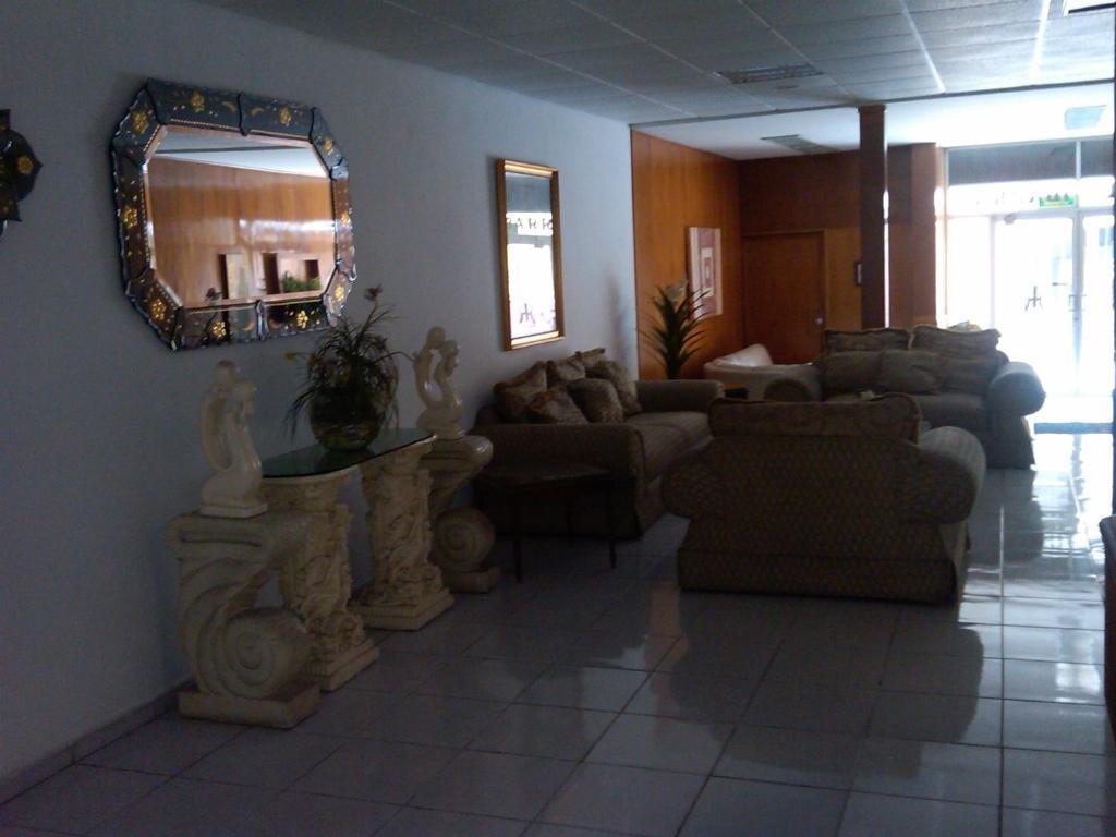 Hotel Ibarra เตปิก ภายนอก รูปภาพ